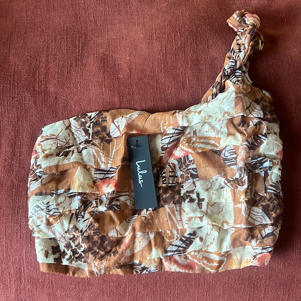 Lulus one shoulder top, size small, never worn
